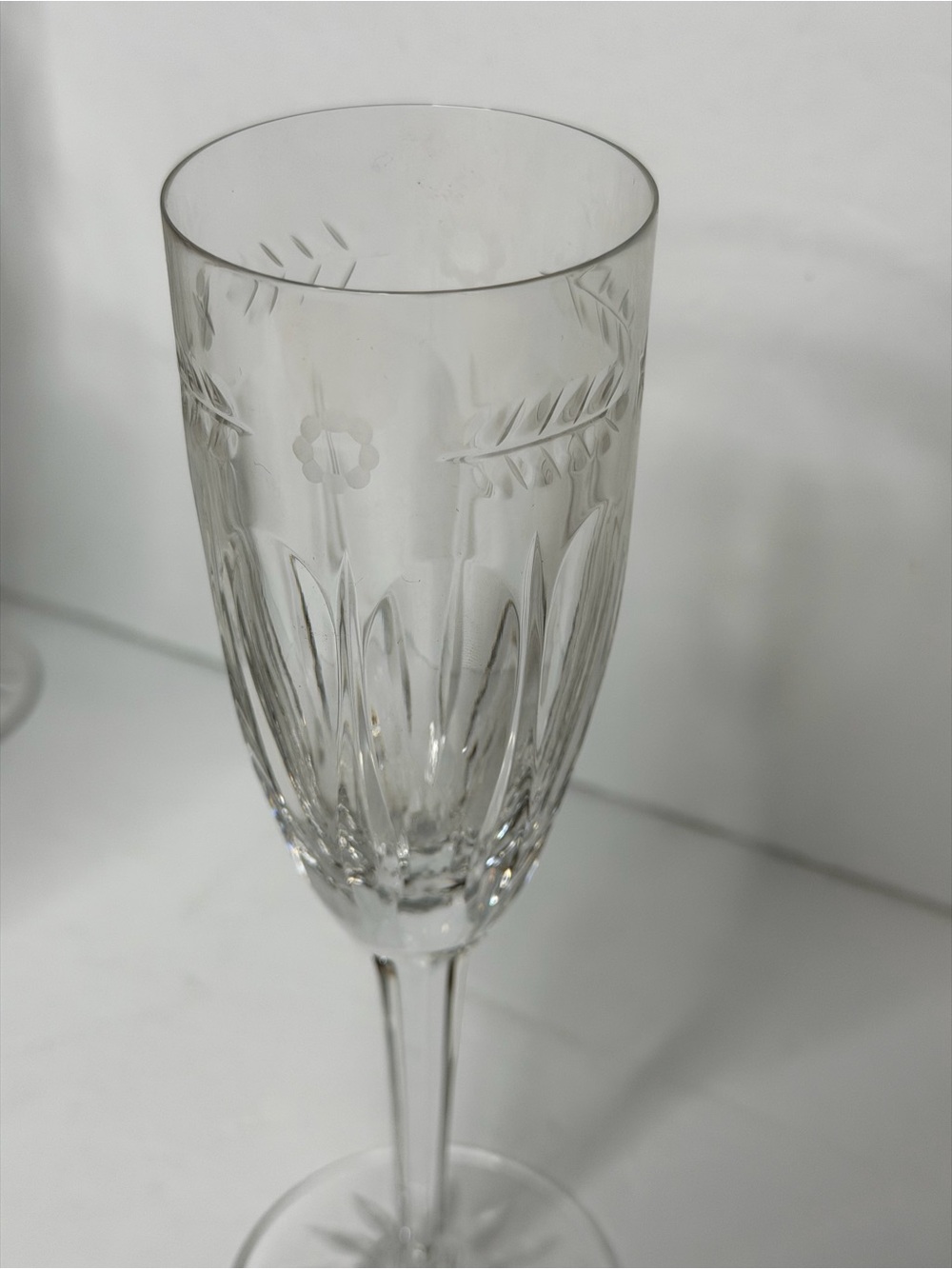 Wedgwood Calendore Lead Crystal glasses Champagne Stemware Flutes - set of 8 - Picture 8 of 14